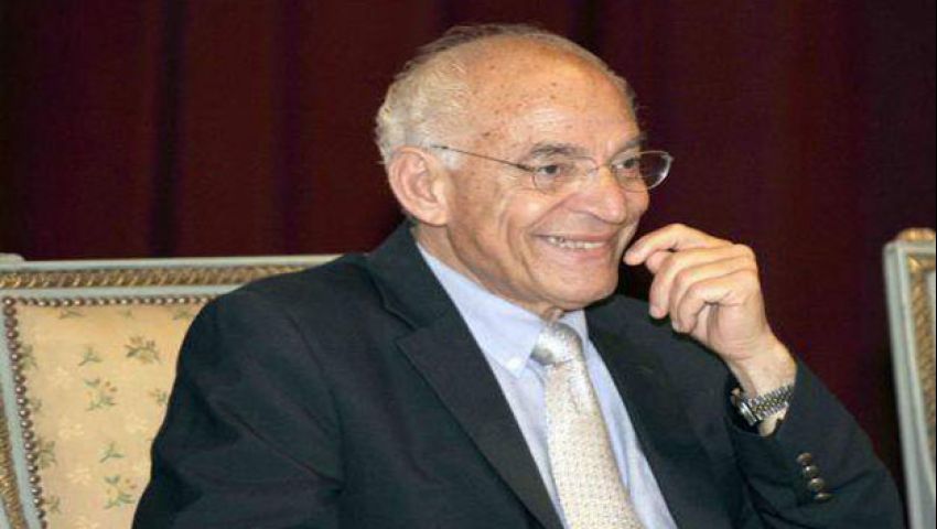 فيديو.. فاروق الباز: السيسي رئيس يشرف